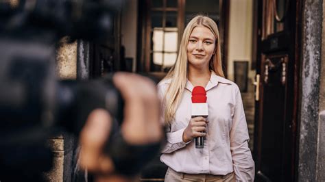 Least Experienced NYT: A Comprehensive Guide to Breaking into Journalism for Beginners
