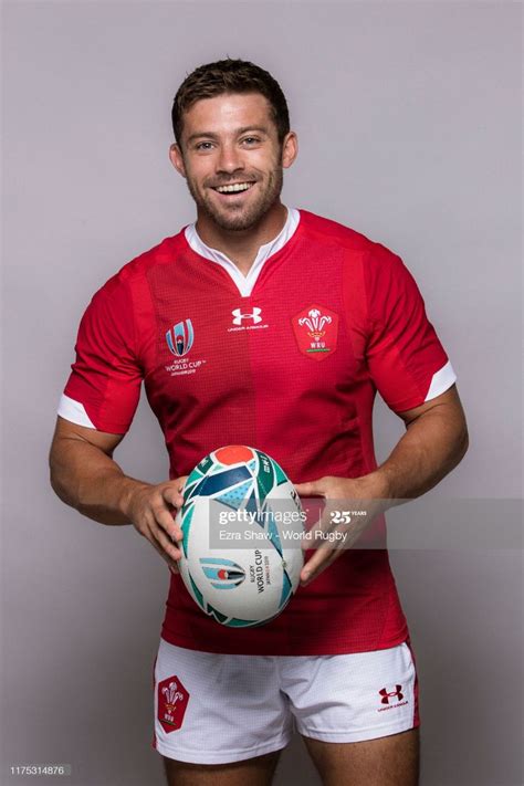 Leigh Halfpenny: A Legend in Welsh Rugby