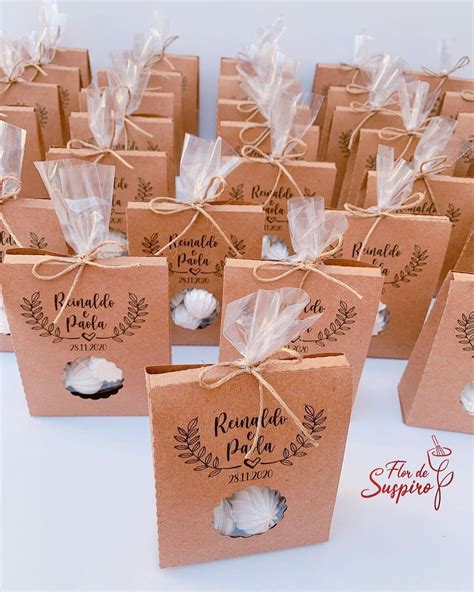 Lembranças Personalizadas: O Toque Final para um Casamento Inesquecível