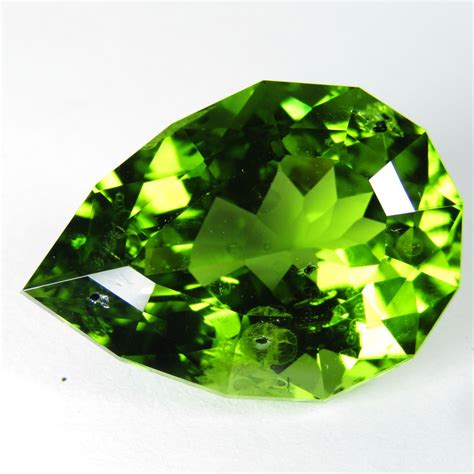 Leo's Birthstone: Unveil the Radiant Glow of Peridot