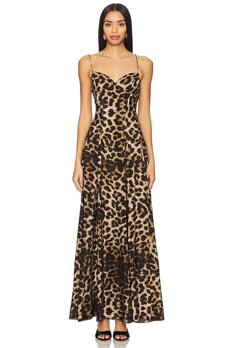 Leopard Dress Maxi: A Timeless Classic