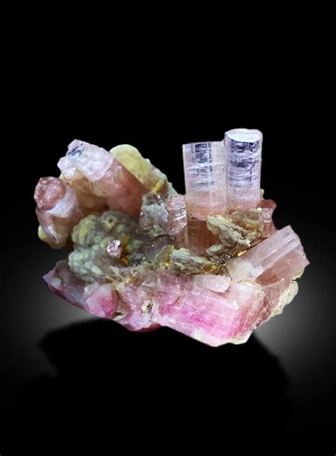 Lepidolite Pink: A Glimpse into Its Essence