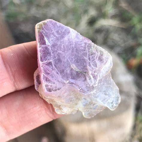 Lepidolite Pink: The Shimmering Stone of Tranquility