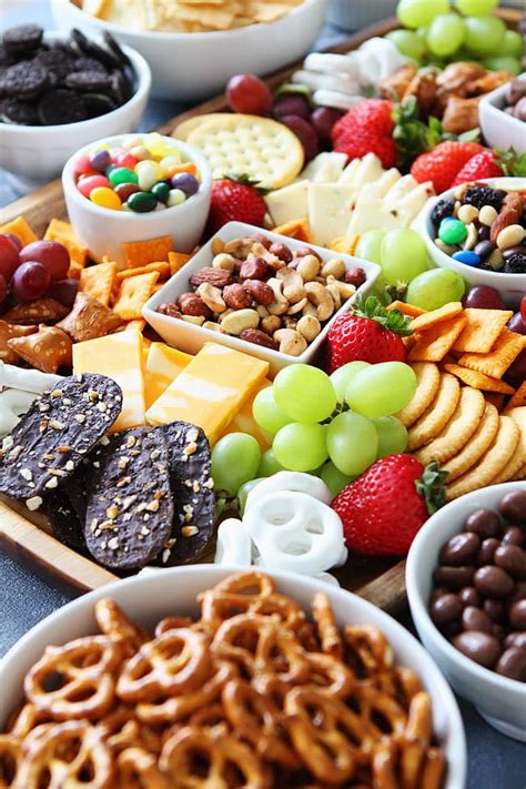 Level Up Your Snack Game: The Ultimate Guide to Snack Serving Plates