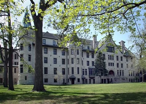 Lewis and Clark Community College: An Overview of the Godfrey, IL Campus