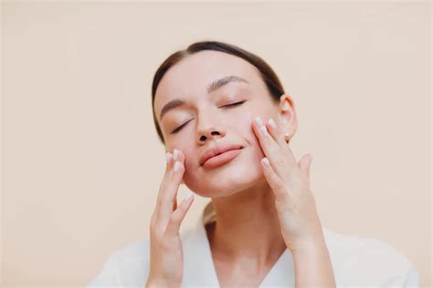 Lifting Facial: Guia Completo para Rejuvenescer Sua Aparência