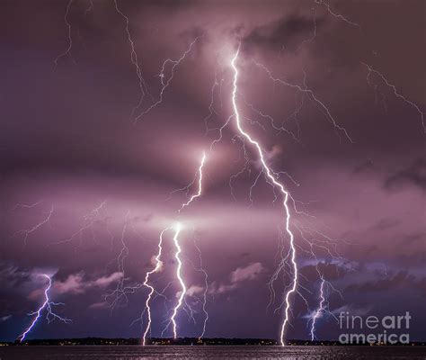 Lightning's Dance: