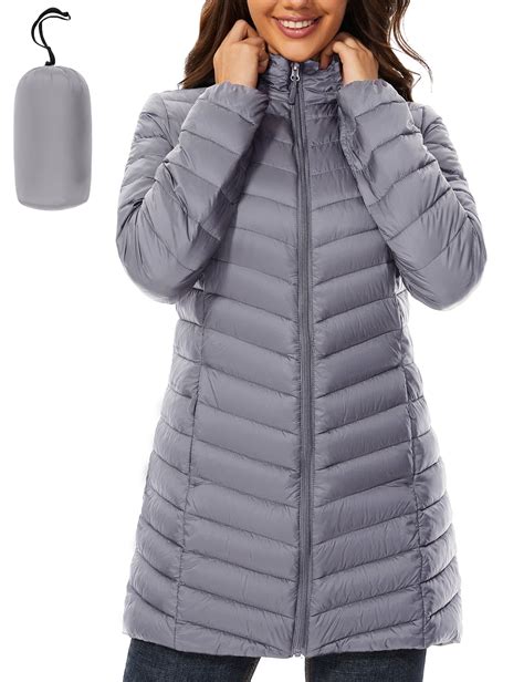 Lightweight Puffer Jackets for Women: A Comprehensive Guide to Staying Warm and Stylish