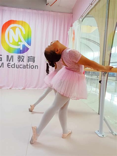 Linda's Ballet Workshop: Elevate Your Grace and Poise