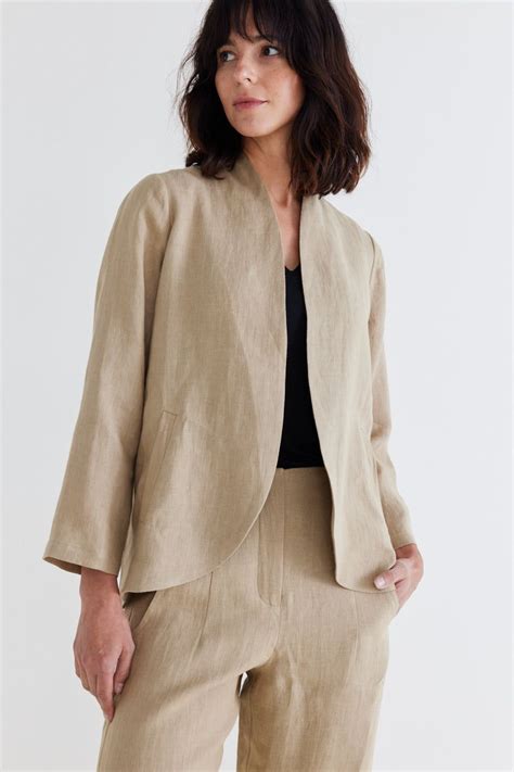 Linen: The Epitome of Elegance for Your Summer Wardrobe