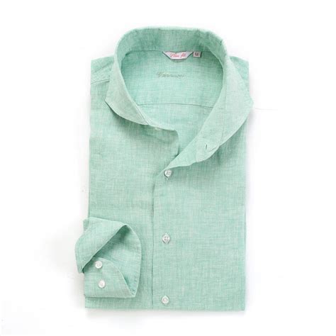 Linen Shirts: The Ultimate Comfort Zone