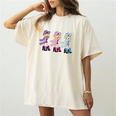 Lizzie McGuire T-shirts: A Nostalgic Throwback and a Fashion Statement