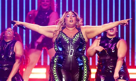 Lizzo: The Baddie Whose Confidence Is Gonna Save the World