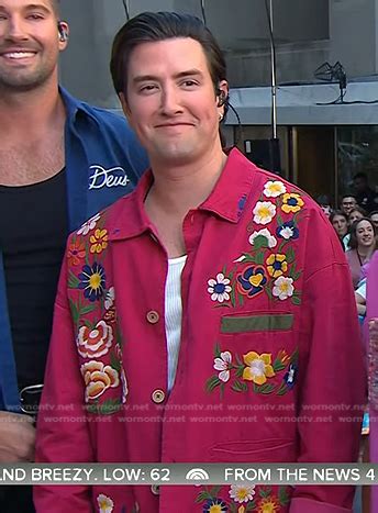 Logan Henderson's Shirt Style: A Guide to His Casual and Red-Carpet Looks