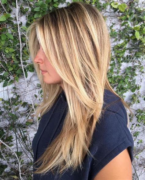 Long Blonde Hairstyles for Women: 10,000+ Captivating Looks