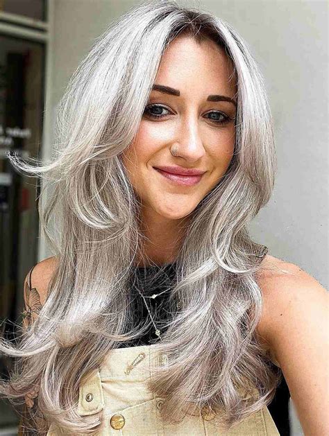 Long Gray Wigs Synthetic Discount Layered Lace Wig Ceter Part Long Wigs