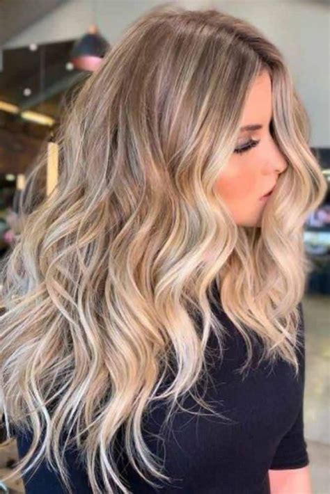 Long Hairstyles with Highlights: A Guide to Illuminating Your Tresses