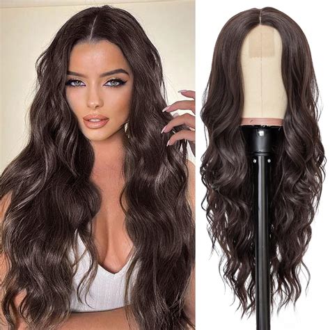 Long Wavy Wig: