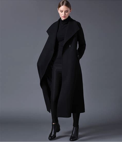 Long black coat: