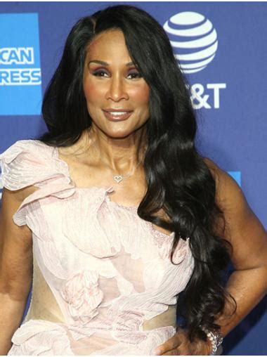 Long-Lasting Luxury: Discover the 26" Wavy Lace Front Beverly Johnson Wigs of 2025