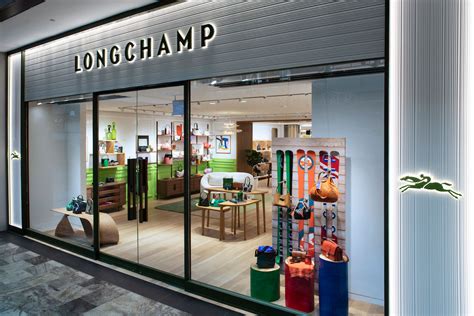 Longchamp @ Marina Bay Sands: An Unforgettable Voyage Through Parisian Elegance