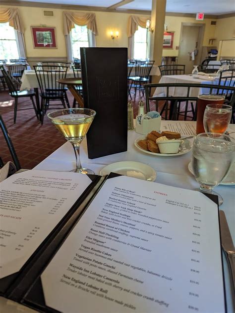 Longfellow's Wayside Inn Menu: A Taste of History