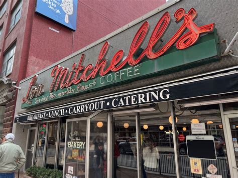 Lou Mitchell's Restaurant