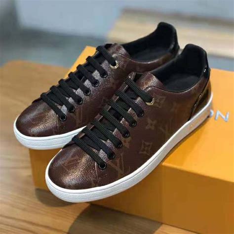 Louis Vuitton Women Sneakers: A Guide to Timeless Style and Comfort