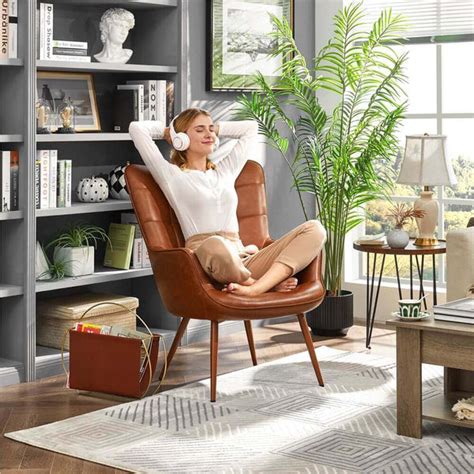 Lounge Chairs 101: The Ultimate Guide to Upgrading Your Living Space