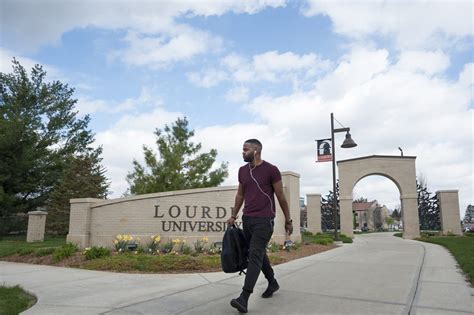 Lourdes University Course Catalog