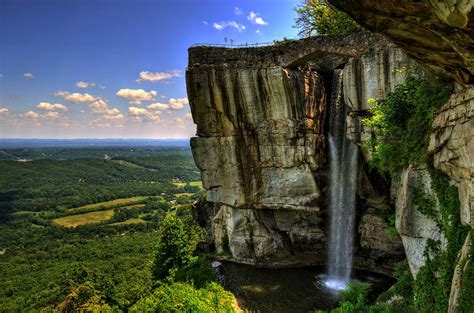 Lovers Leap Reader