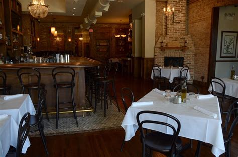 Lucca's Restaurant in Lagrange, IL: A Culinary Oasis with 4.8-Star Google Rating