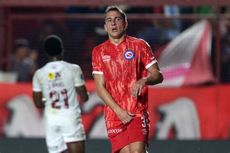 Luciano Sánchez, o maestro do Argentinos Juniors