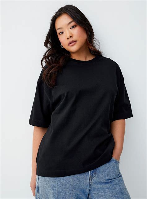 Lulu T-Shirts: A Versatile Canvas for Effortless Style and Comfort