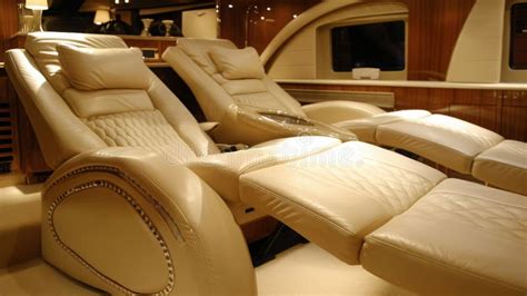 Luxurious Reclining Seats: