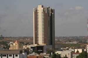 Luziania Shopping: Um Guia Completo para o Maior Centro Comercial de Goiás