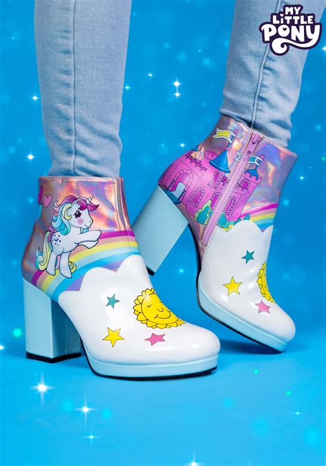 MLP Shoes: A Collector's Guide to the Magical World of Equestria