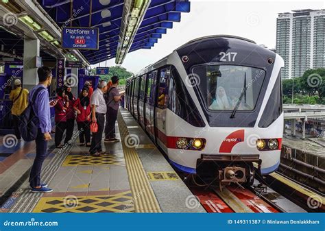 MRT (Mass Rapid Transit)