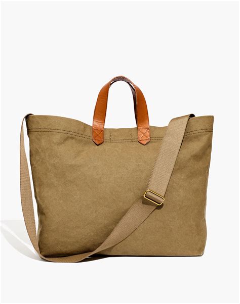 Madewell Transport Tote Bag: A Timeless Accessory for Every Occasion