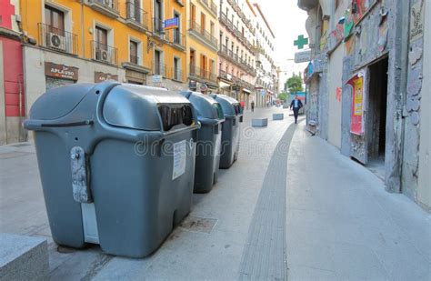 Madrid's Trash Bins: A Tale of 50 Shades of Rubbish