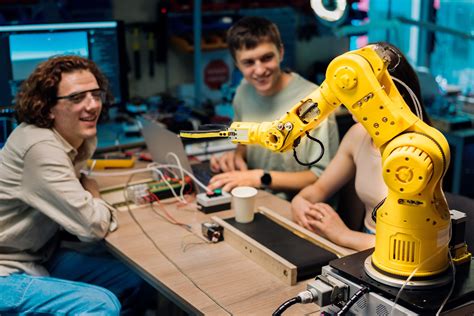 Majors for Robotics: A Guide to Education and Careers in the Field of Robotics