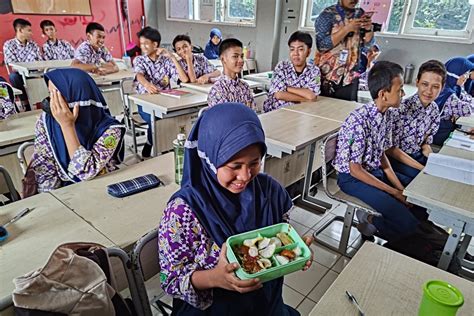 Makan Bergizi Gratis: Menjaga Kesehatan dan Kebugaran Finansial