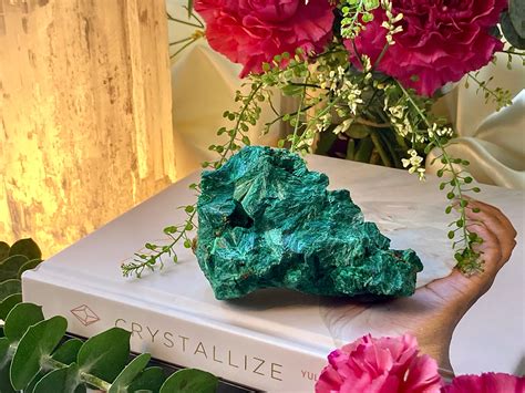 Malachite: A Stone of Transformation and Emotional Healing