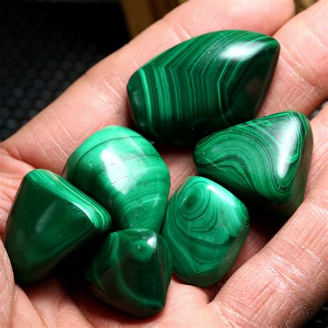 Malachite: The Enchanting Green Stone of Healing and Transformation