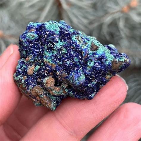 Malachite Azurite: Nature's Symphony of Blue and Green