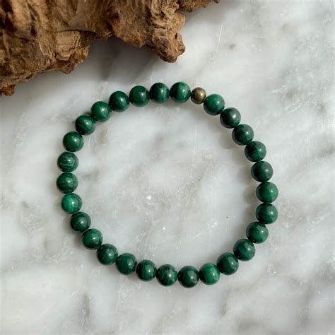 Malachite Bracelets: A Guide to the Ancient Talisman for Protection and Spiritual Growth