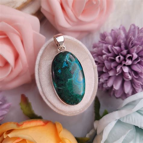 Malachite and Chrysocolla: The Enchanting Duo of Protection and Transformation