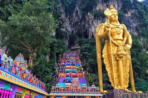 Malaysia: Kuala Lumpur's Batu Caves - A Journey of 272 Steps to Serenity and History