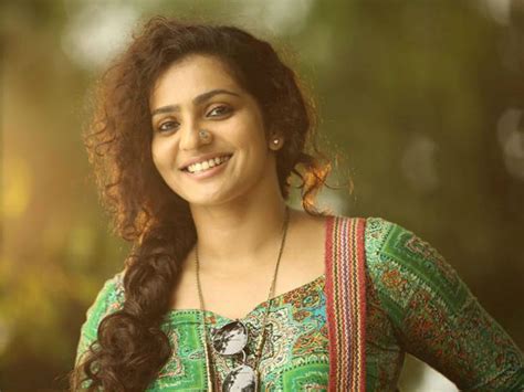 Mallu Actress: Unveiling the Secrets to Stardom in Malayalam Cinema