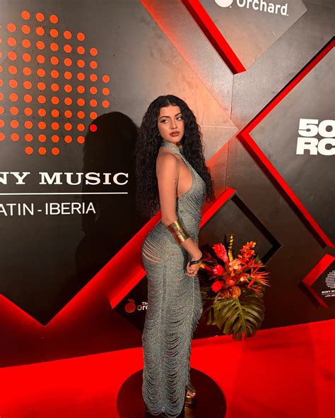 Malu Trevejo VIP: Unlocking Exclusive Content and Experiences